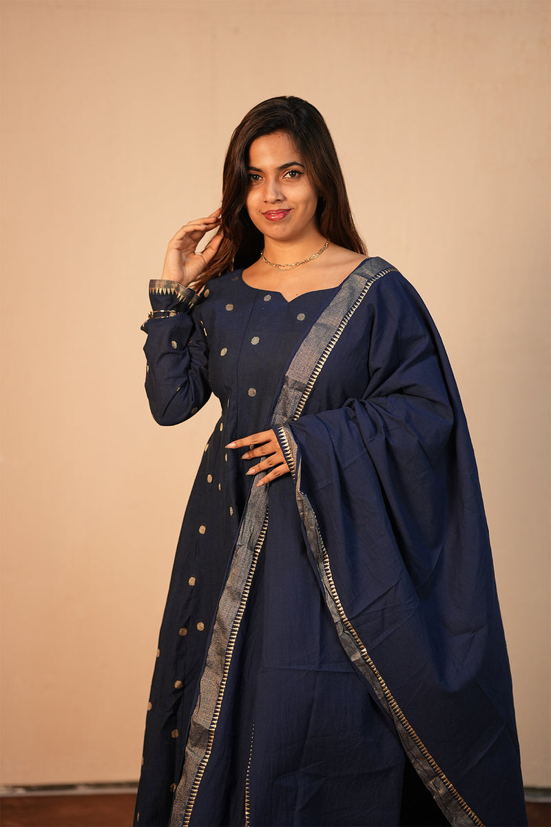 Varnam Suit Set