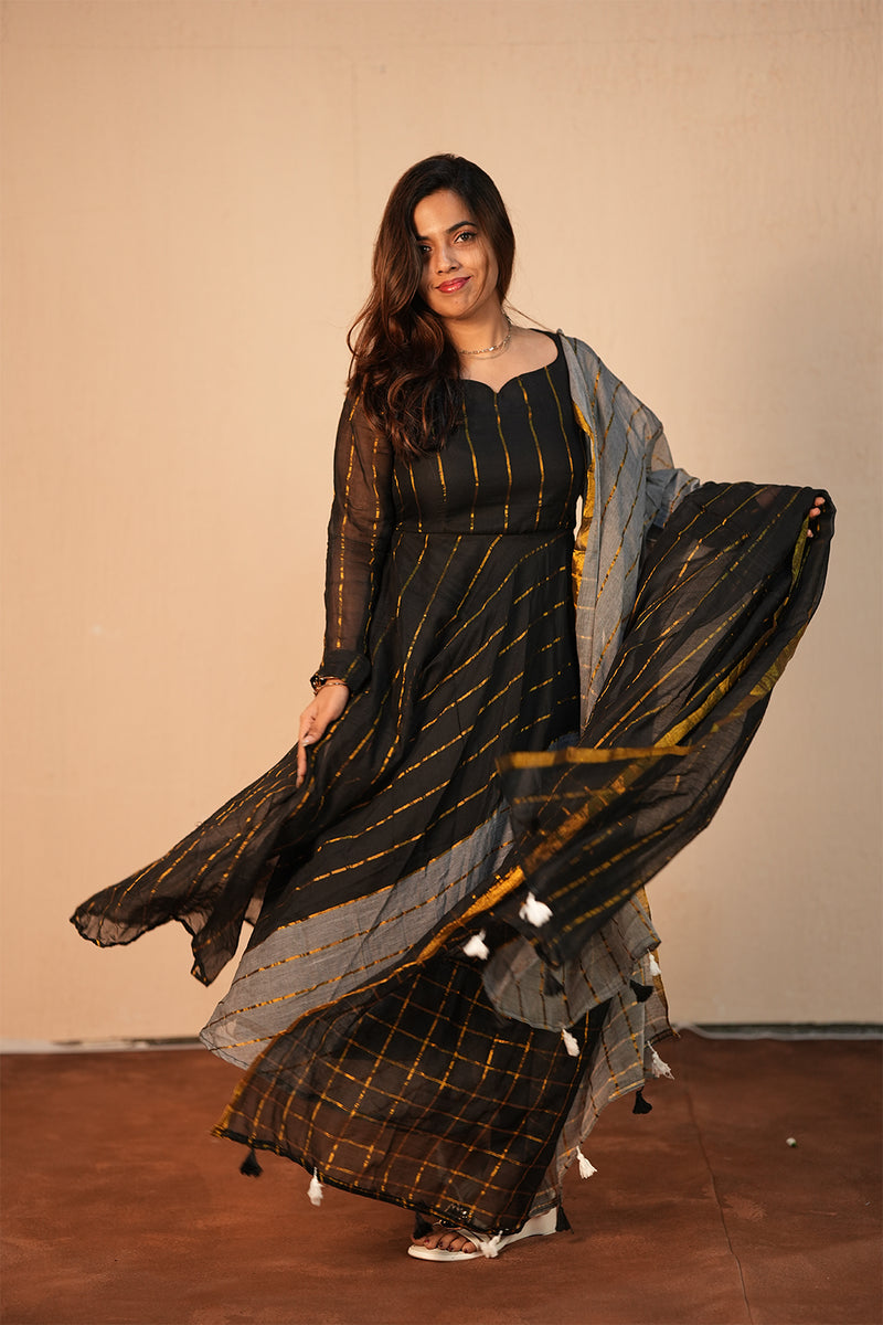 Karisal Black Mul Cotton Set
