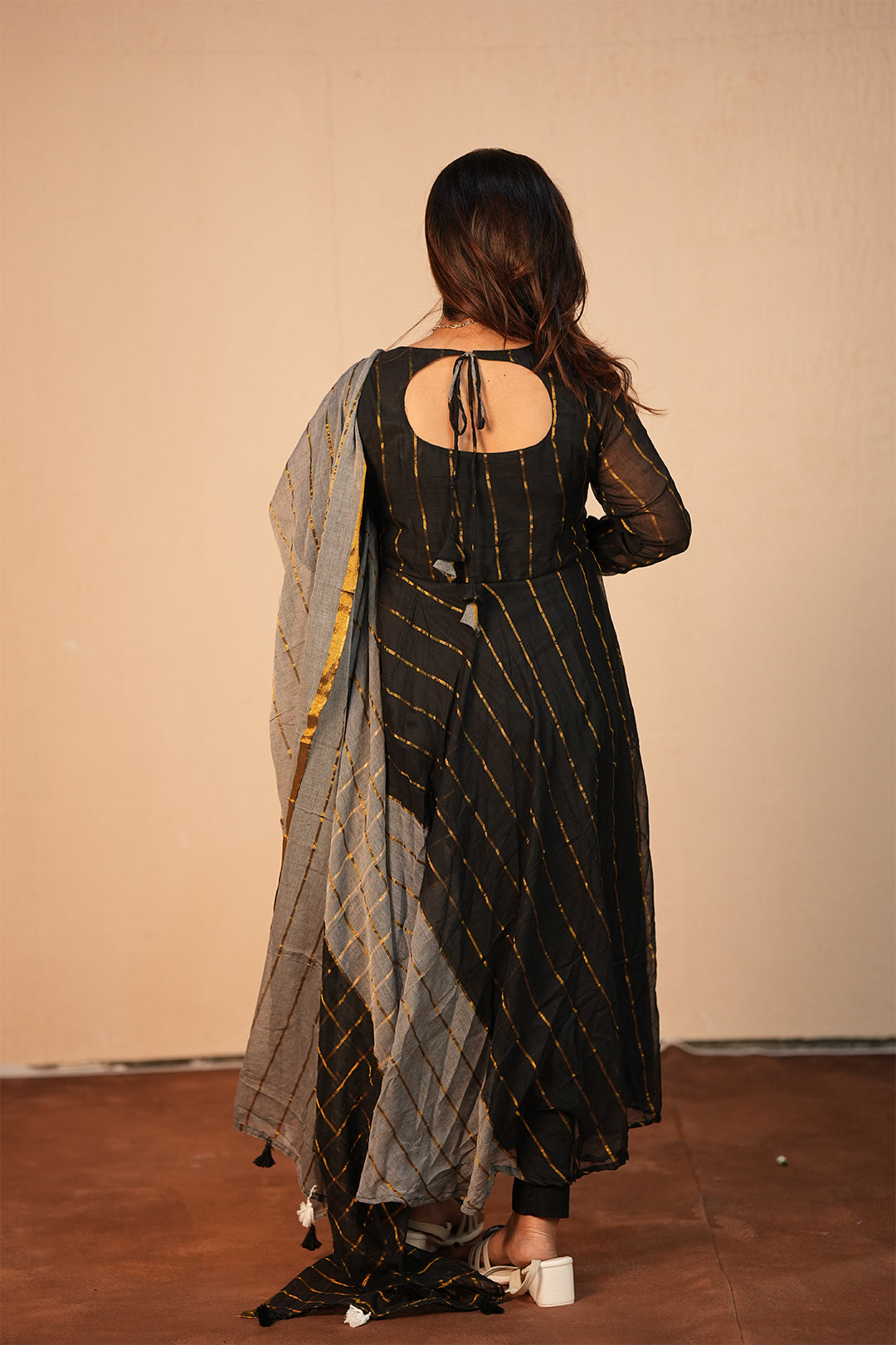 Karisal Black Mul Cotton Set